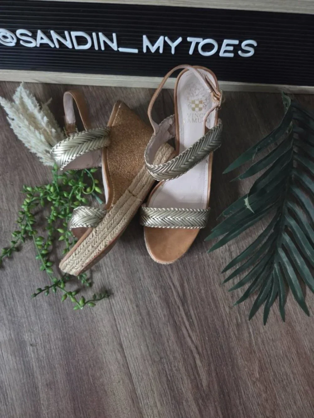 Vince Camuto Tazma Platform Gold Braid Glitter Cork Wedge SZ 8.5